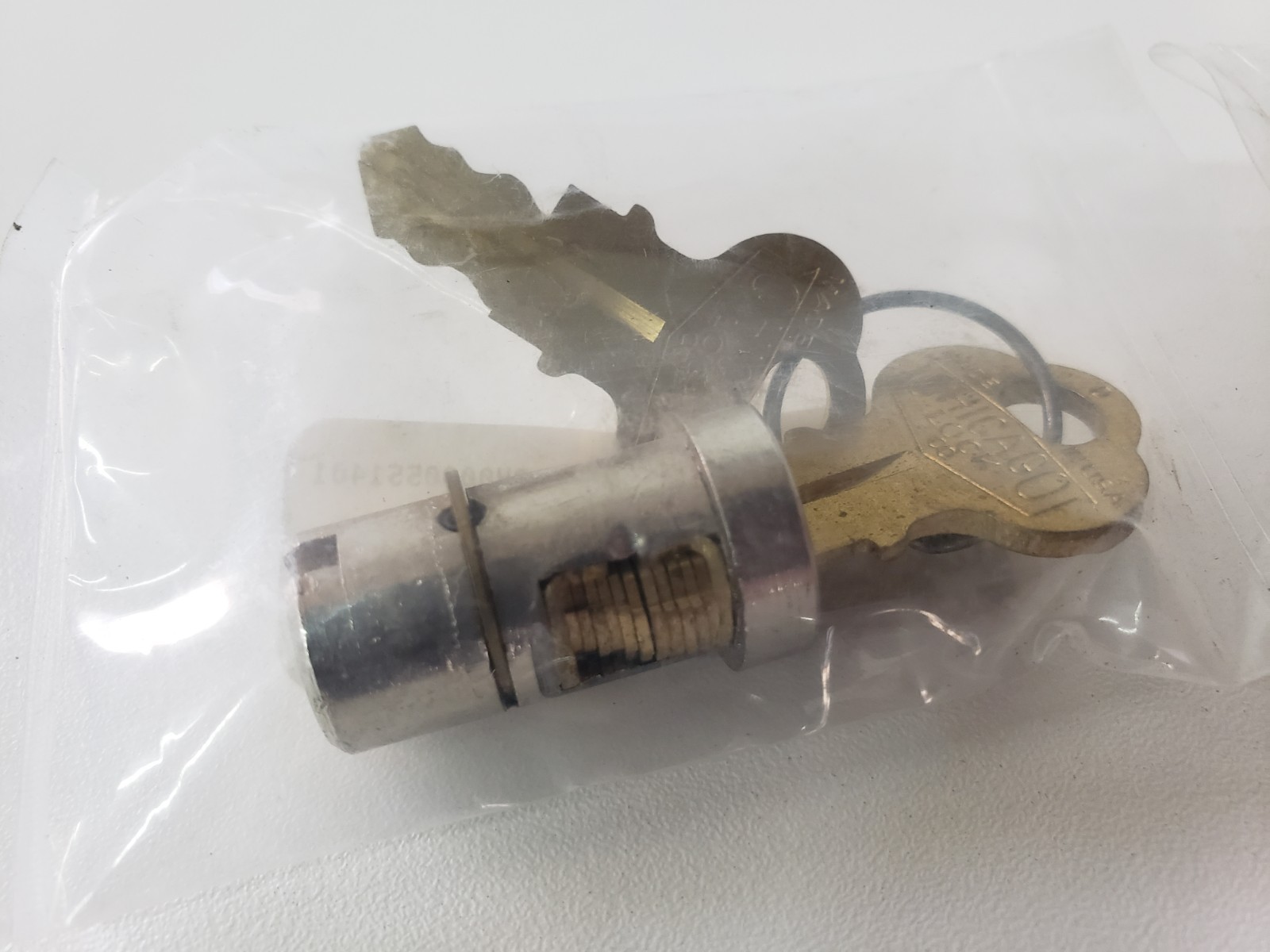 LOT of 2 – UNUSED – TKE ThyssenKrupp 9759554 Key Lock Cylinder