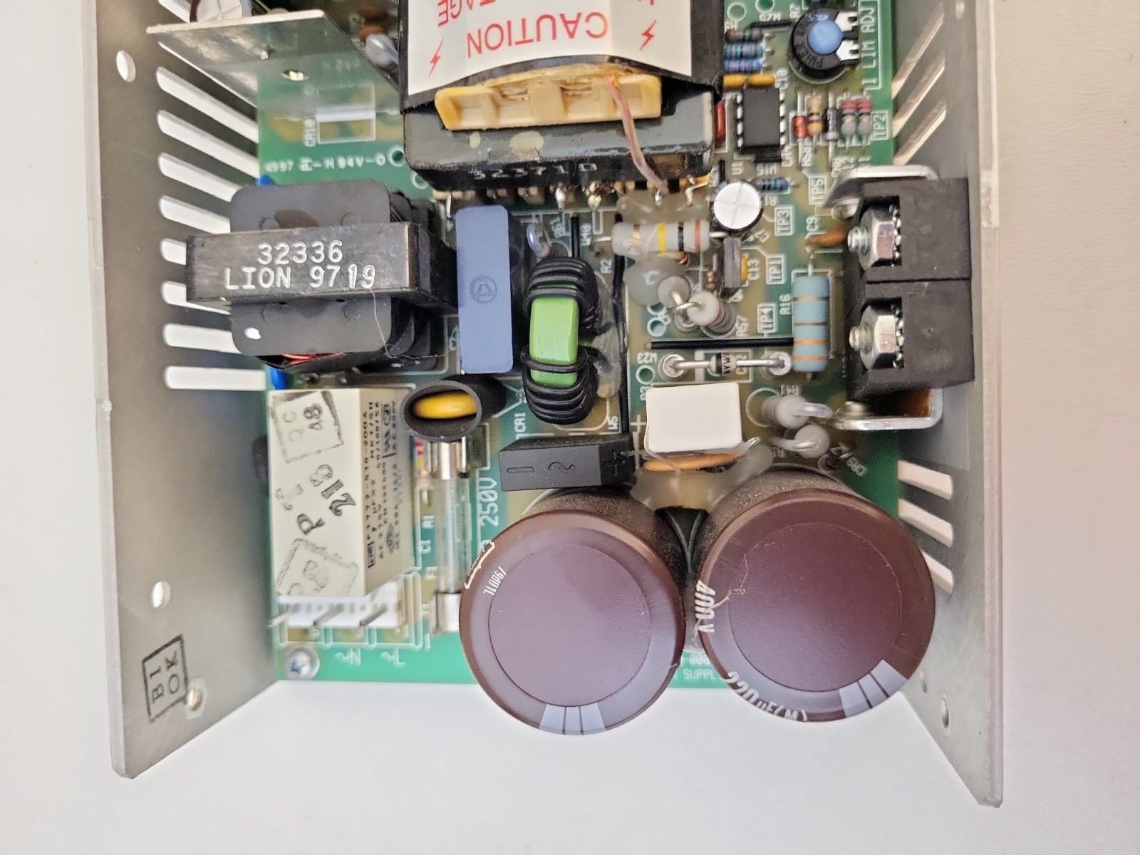 CONDOR GPC 40B POWER SUPPLY 100-240V 1.3A 47-63HZ