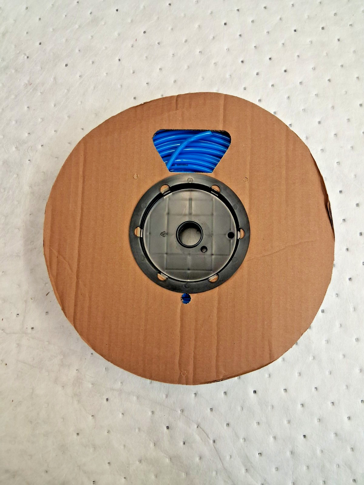 Pro Polyurethane Tube 1/8″ ID x 1/16″ Wall Thickness 250ft U-42-BLU-025-P