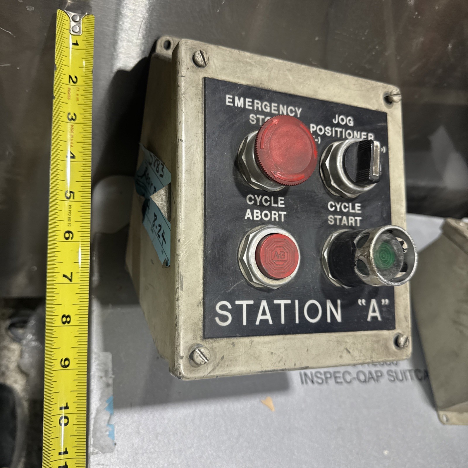 Emergency Stop Factory Machining Control Panel Push Button