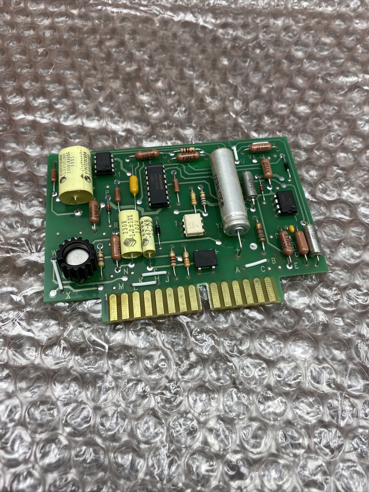 Used Stock Equipment A20581-F Signal Converter Board
