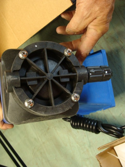 PULSATRON SERIES E PLUS METERING PUMP LPH7SA-KTC3-XXX 240GPD @ 35PSI 115VAC
