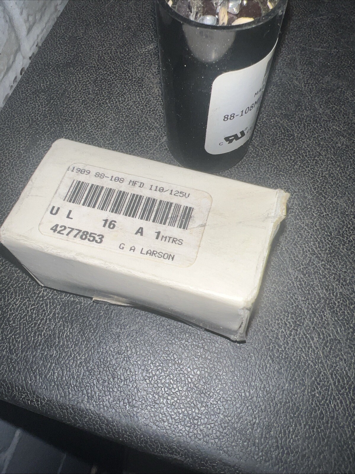 INTERSTATE 11909 MOTOR START CAPACITOR 88-108 MFD 110/125V