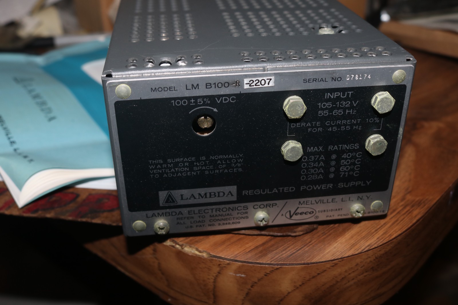 NOS Lambda LM B100-8-2207 Power supply