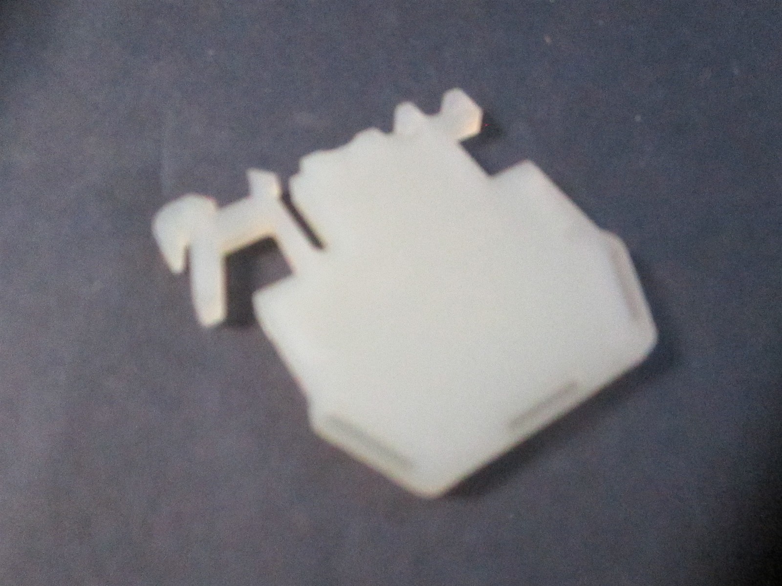 Square D (9080GM6B) End Barrier for 9080GR6T, 9080GR6, 9080GM6 – Lot of 7