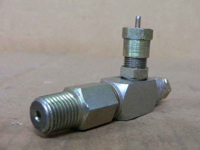 Lincoln Industrial 83338 Sl32 1/4 In Npt Single Injector