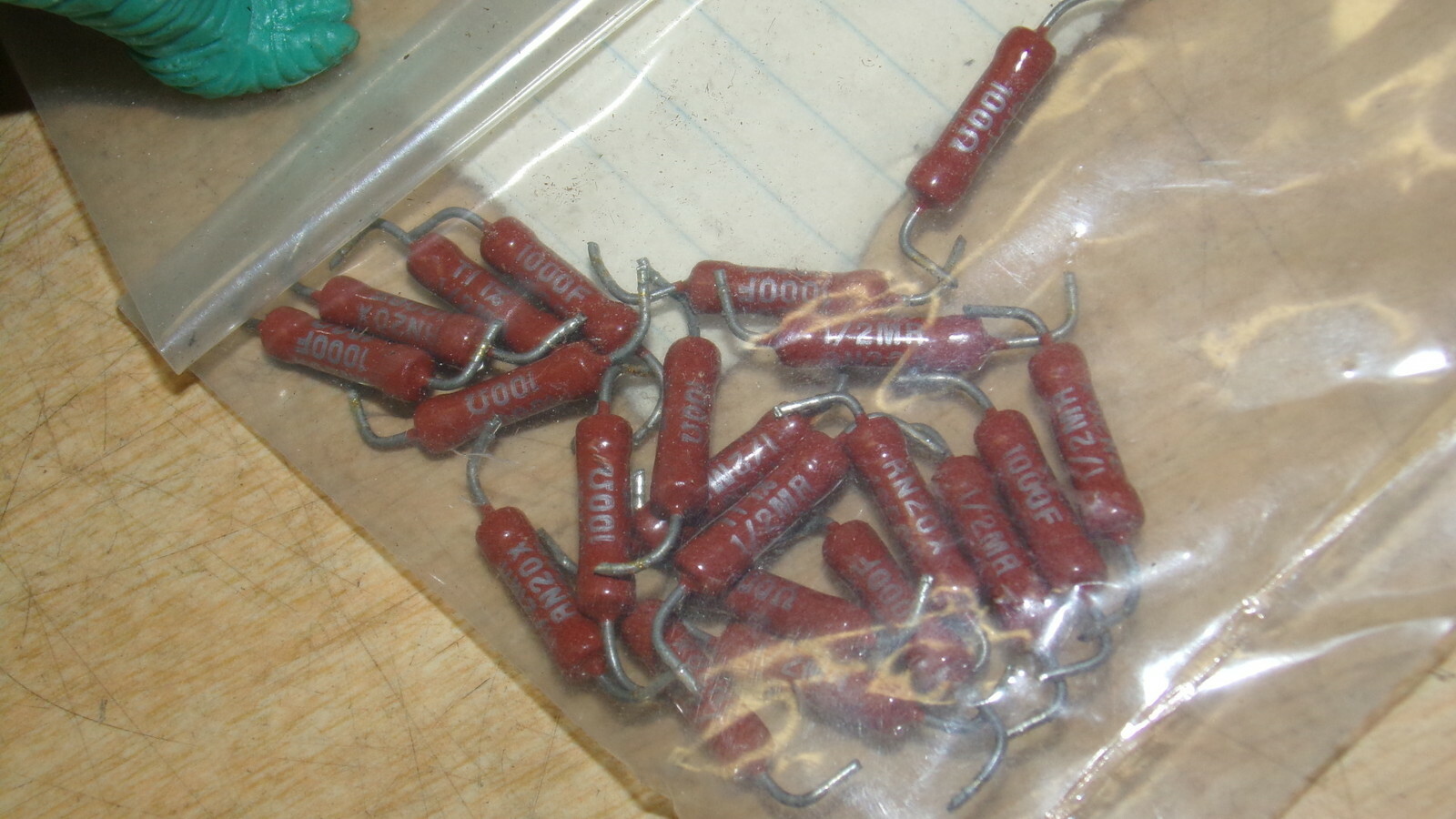 NEW RN206 Red Resistors, Lot of 21, 1/2 MR *Free Shipping*