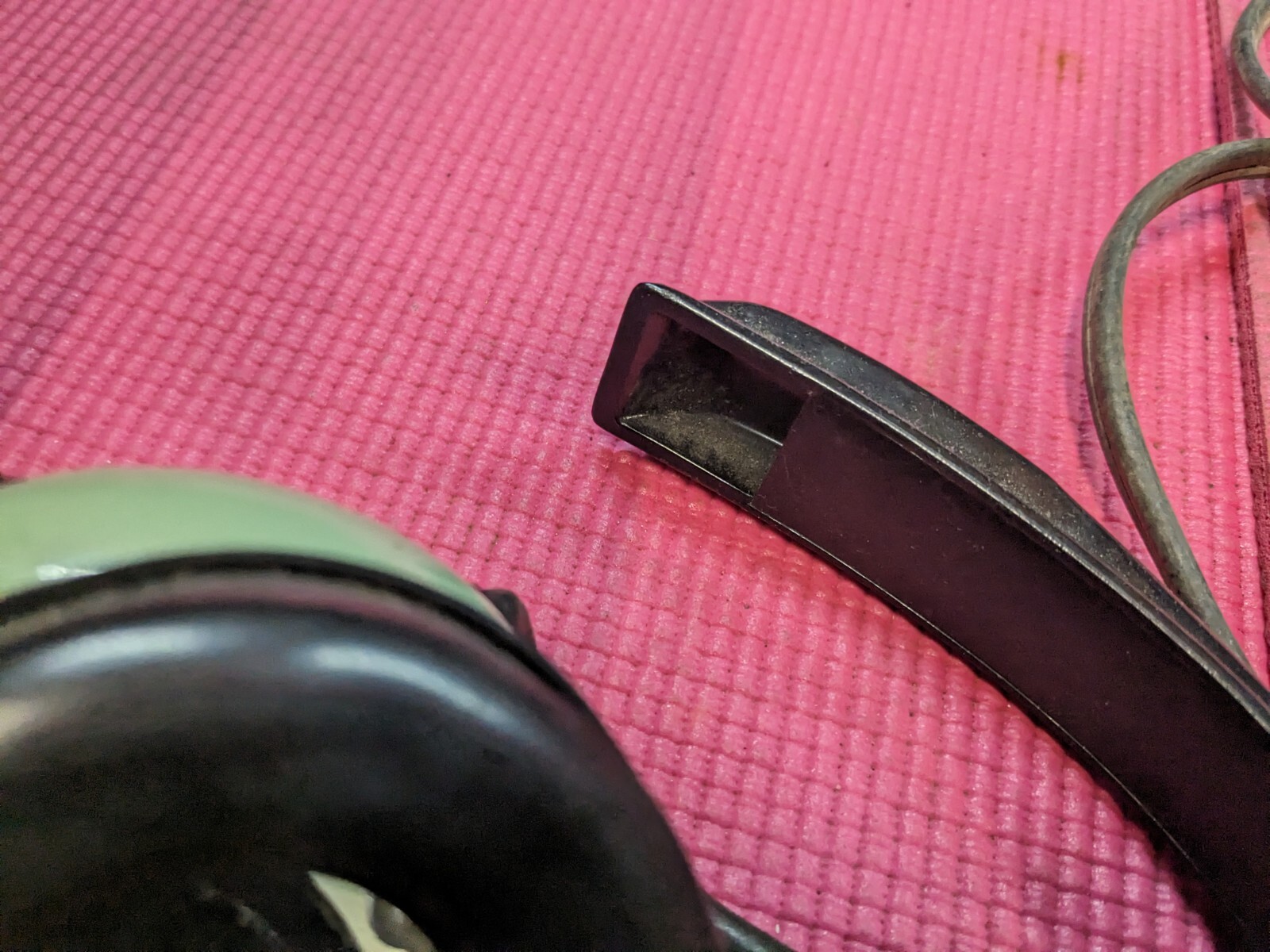 Lot of 2 David Clark Aviation Headsets H5030 & H5040 **UNTESTED, FOR PARTS**