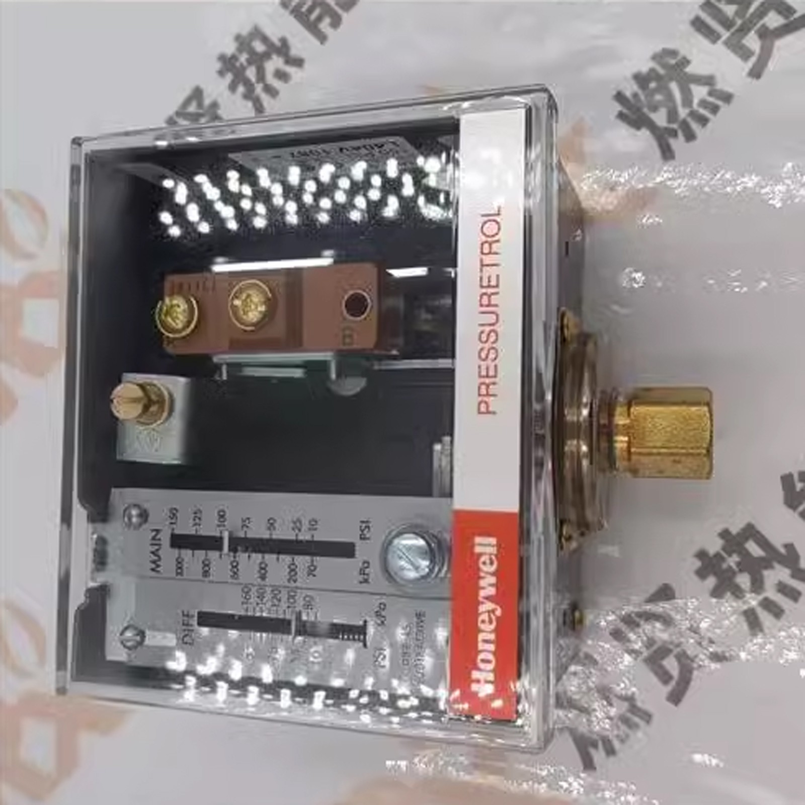 One NEW HONEYWELL L404V1087 PRESSURETROL CONTROLLER DHL SHIPPING