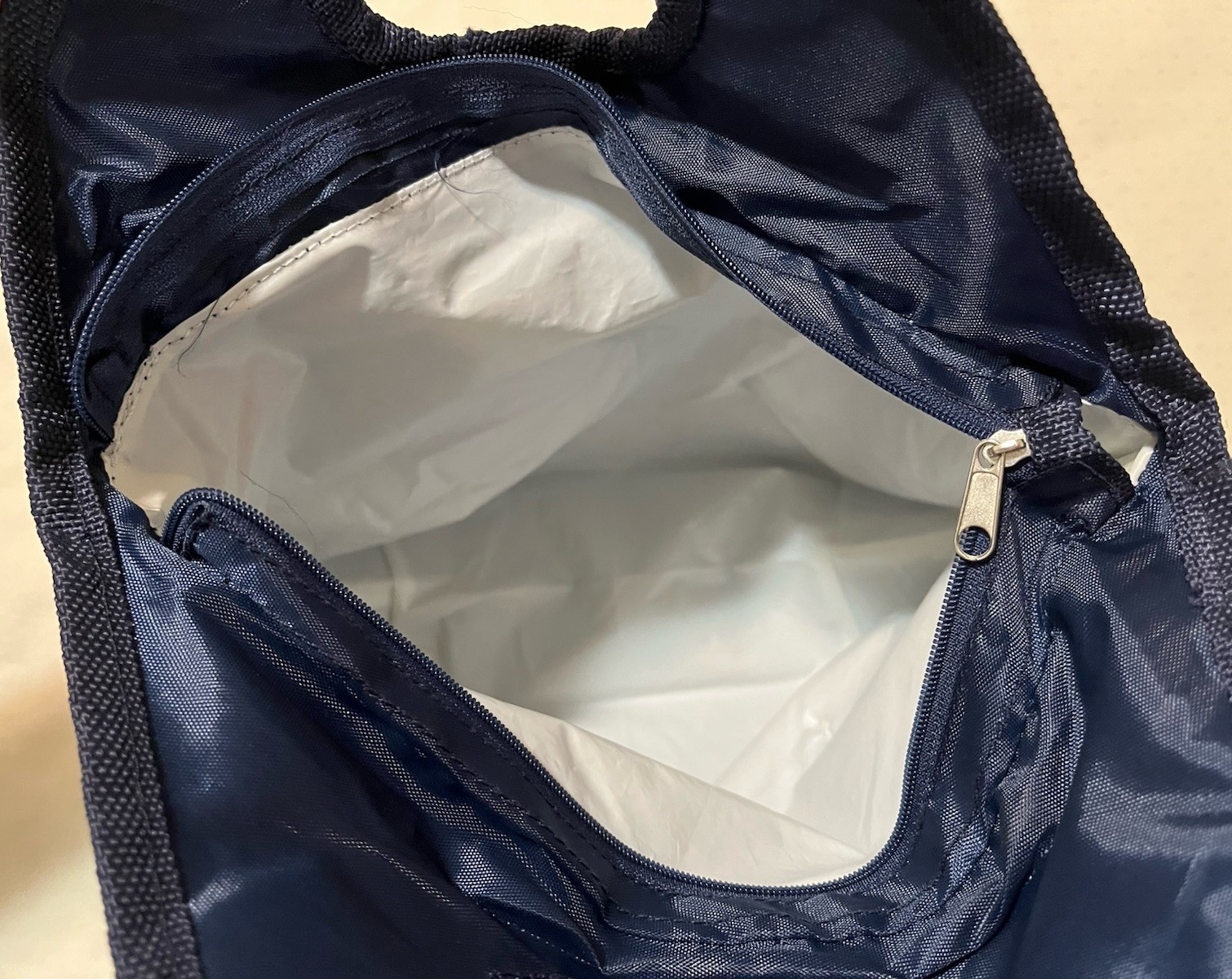 Citibank Citi Lunch Bag Blue Nylon Zip Closure Front Flap Pocket
