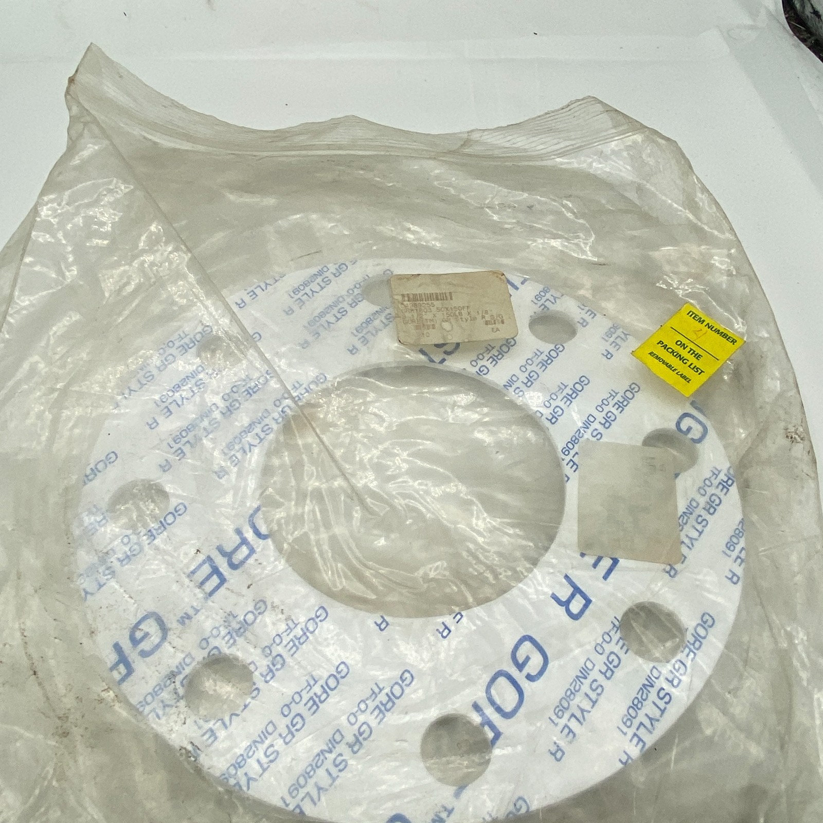 LOT OF 2 GORE GRR1803.50X150FF 3-1/2″ X 150LB X 1/8″ GASKET GR STYLE R DIN28091