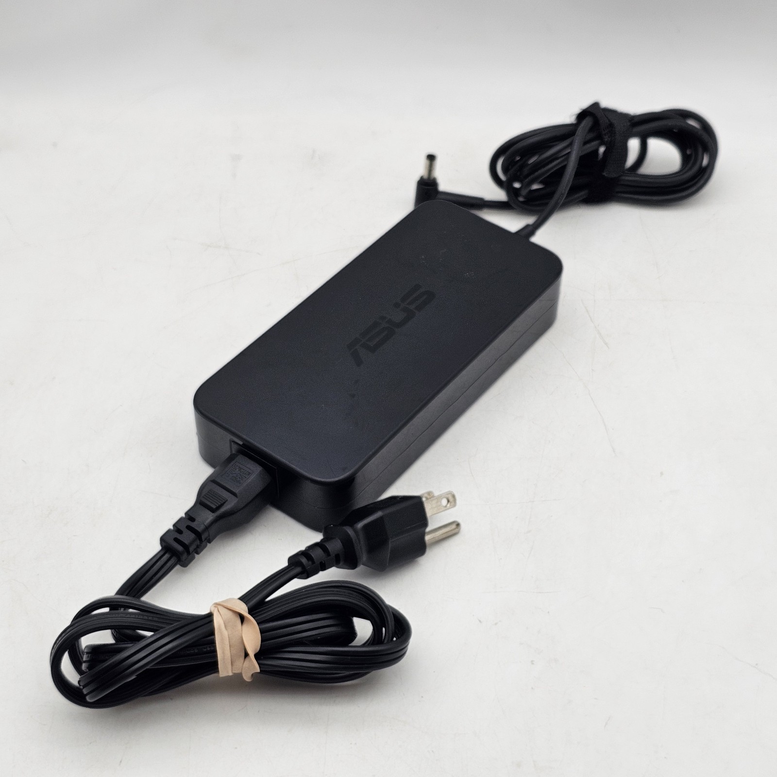 Genuine ASUS FA180PM111 19.5V 9.23A 180W Adapter Charger For Asus ADP-180HB D