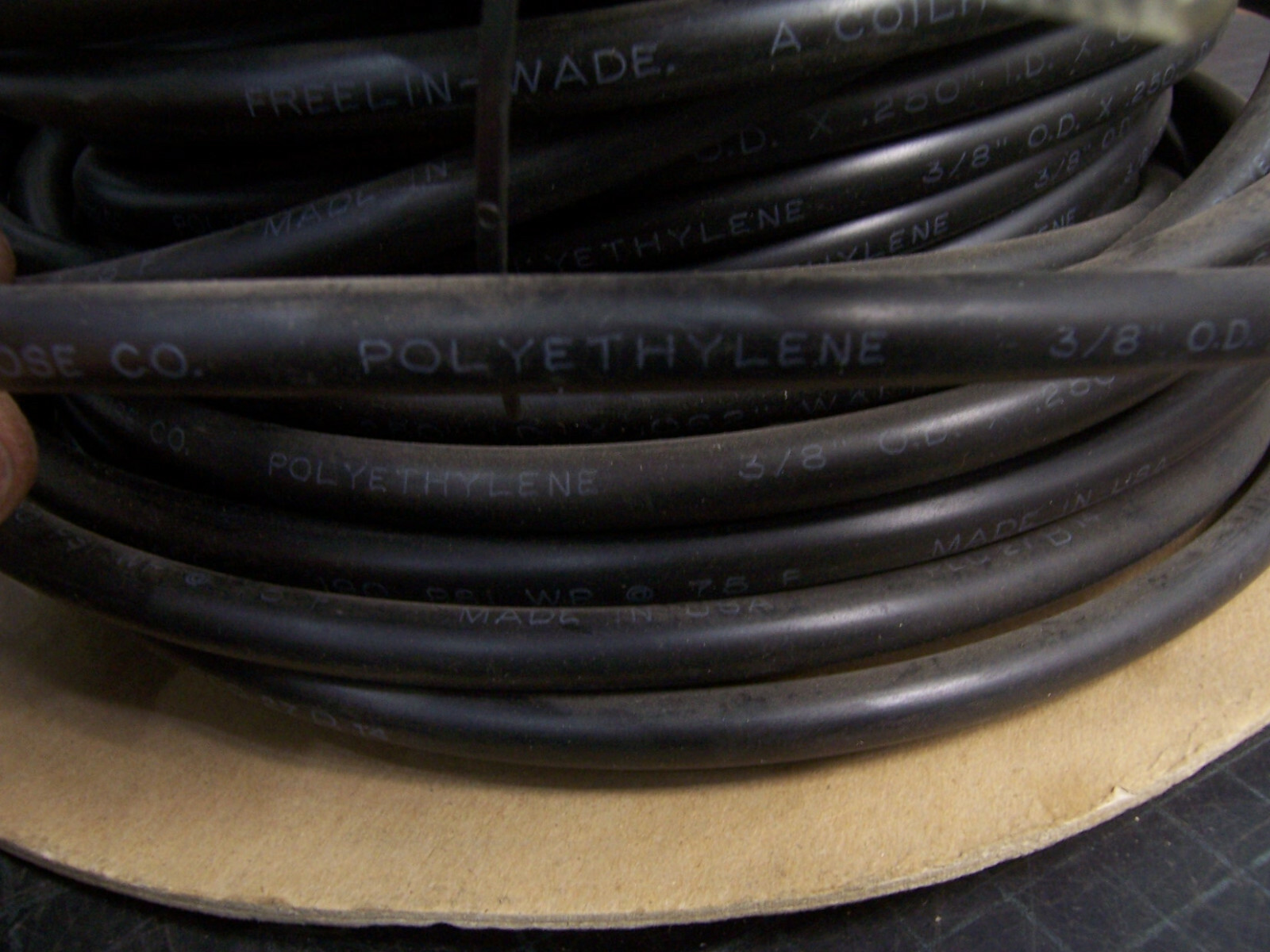FREELIN-WADE 1/4″ O.D. X .250 WALL POLYETHYLENE 190 PSI TUBING 50′ ROLL
