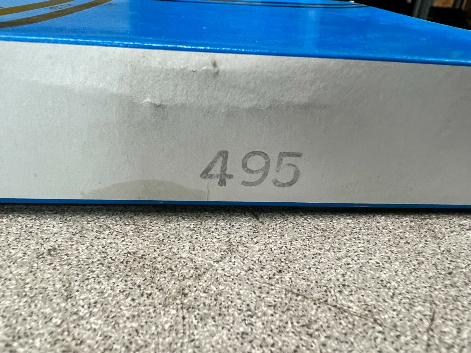 NEW IN BOX KOYO ROLLER BEARING 495