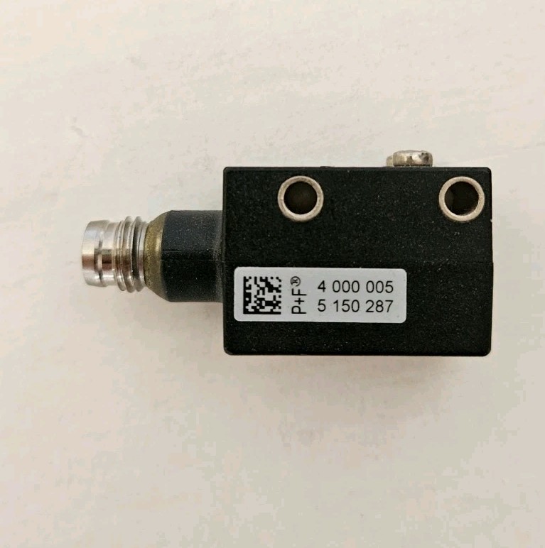 PHOTO EYE SENSOR ML4.2-8-H-40-IR/40B/95/110 PEPPERL + FUCHS 183450 TESTED