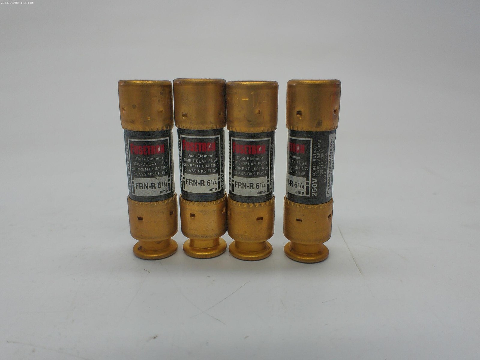 FUSETRON FRN-R-6-1/4 FUSE BLACK LOT OF 4 NSNP