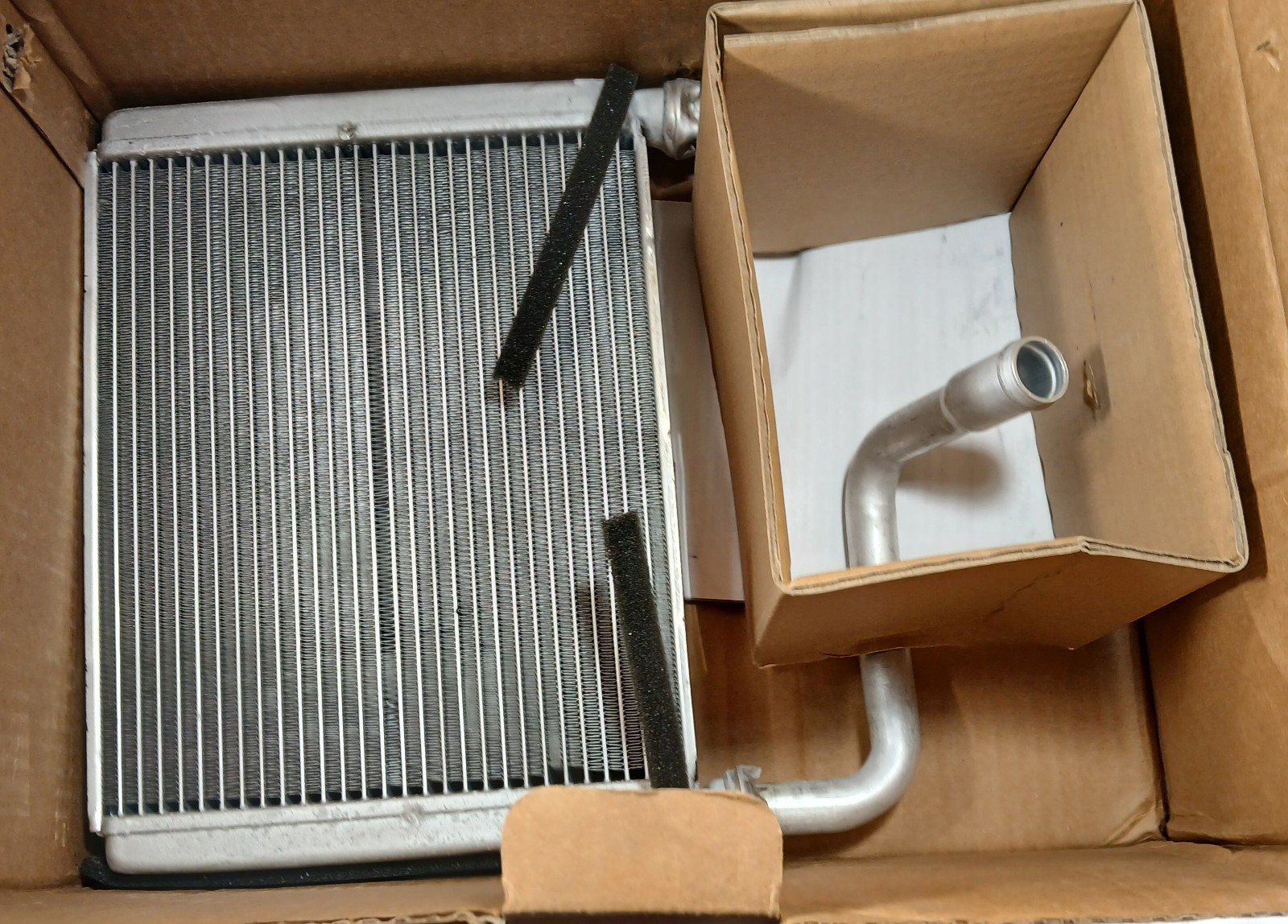 1 NEW SPECTRA PREMIUM 93070 HEATER CORE REPLACEMENT NIB ***MAKE OFFER***