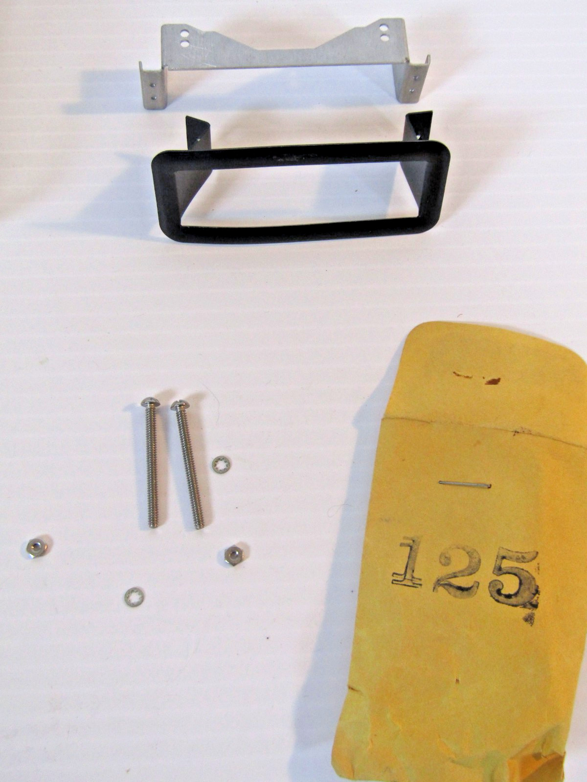 VTG International Instruments Model 1136 Panel DCUA Mount Meter Gauge Untested