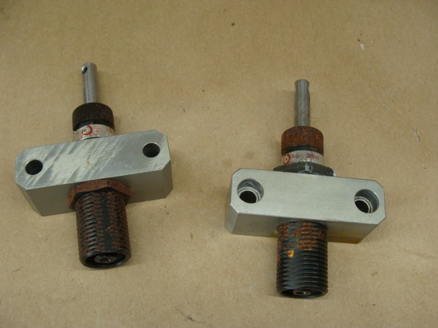 LOT OF 2 ACE CONTROLS AS 3/8 X 1 SHOCK ABSORBERS 1″ STROKE 3/8″ BORE (SOME RUST)