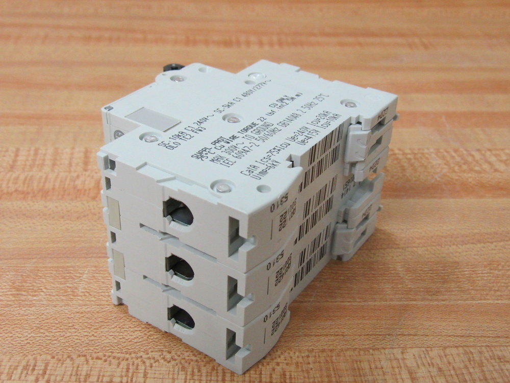 Merlin Gerin 17461 Square D Breaker 15A MG17461 Schneider