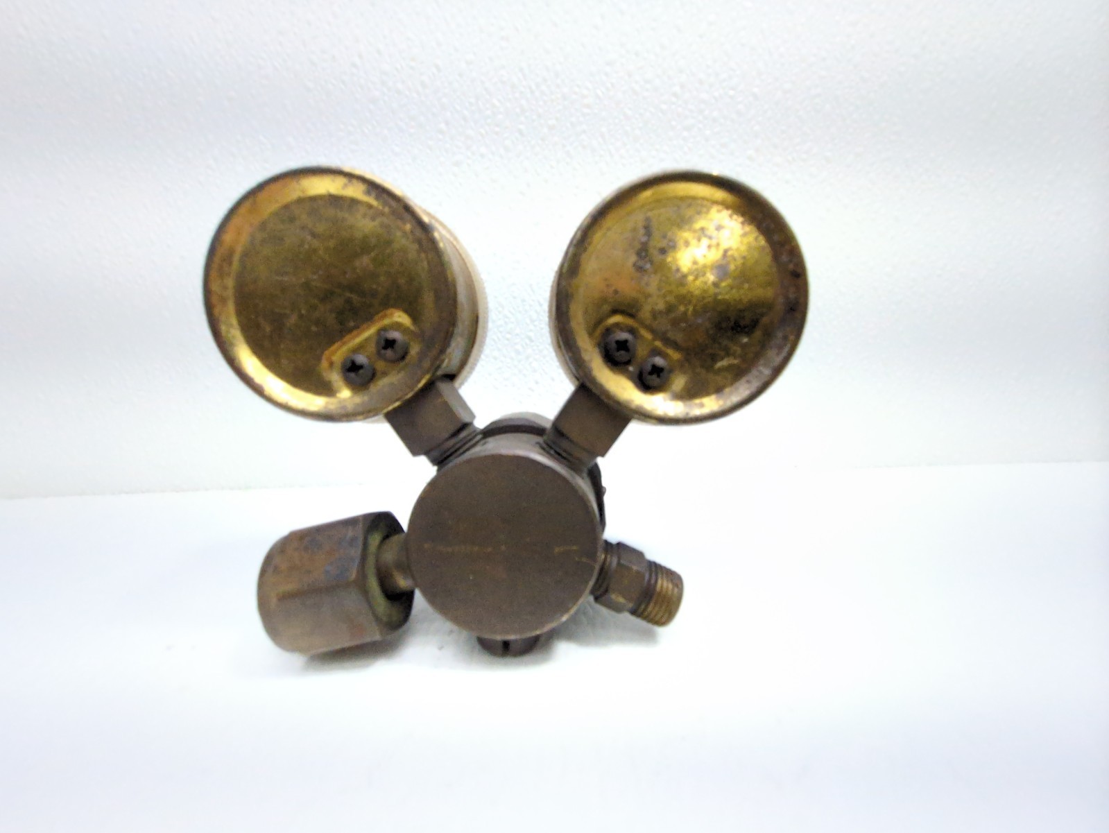 SMITH H1910F-540 OXYGEN REGULATOR MEDIUM DUTY Welding Cutting MADE IN THE USA