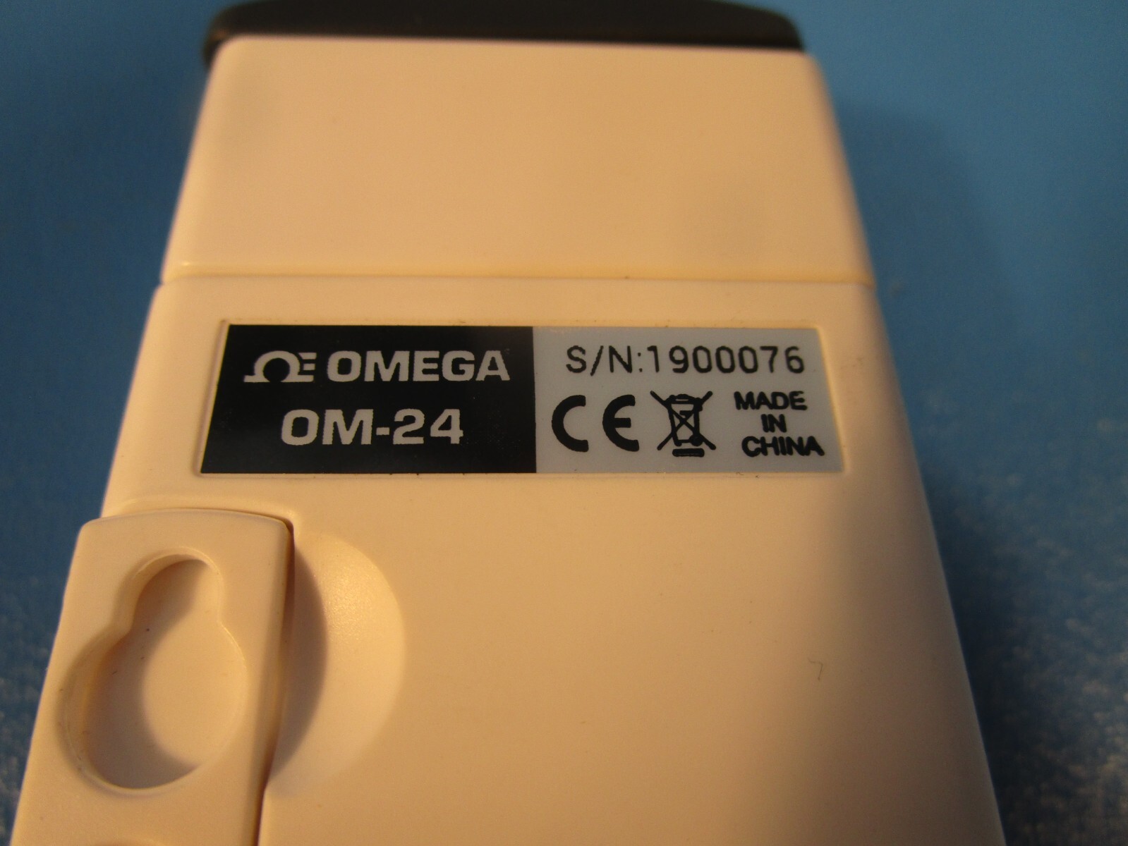 USED OMEGA OM-24, Data Logger with USB 2.0 Interface, PDF Temperature