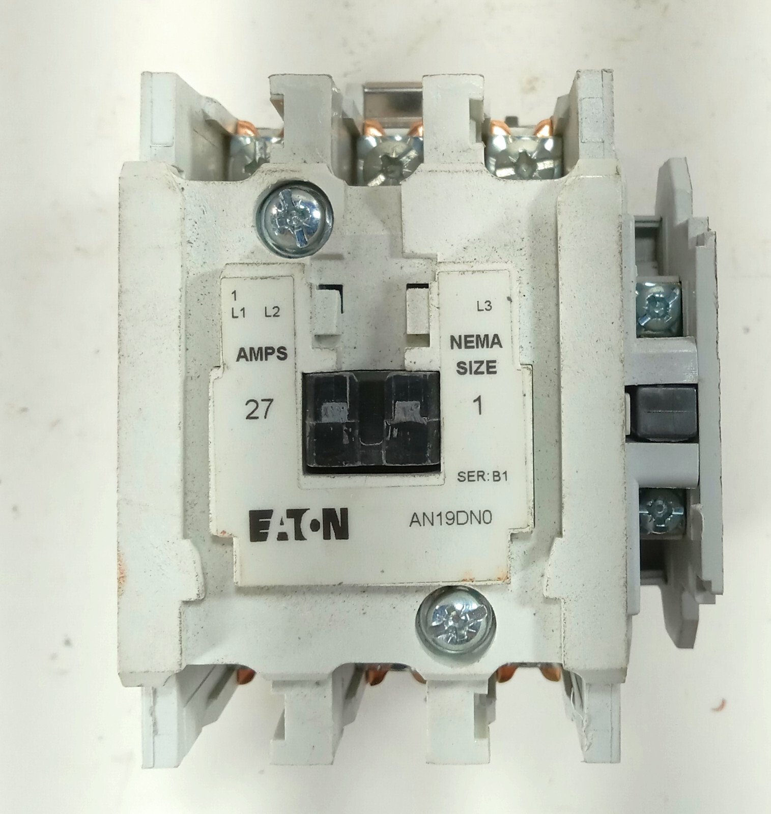 1 USED EATON AN19DN0 SER B1 COIL MOTOR STARTER W/ C320KGS1 CONTACT *MAKE OFFER*
