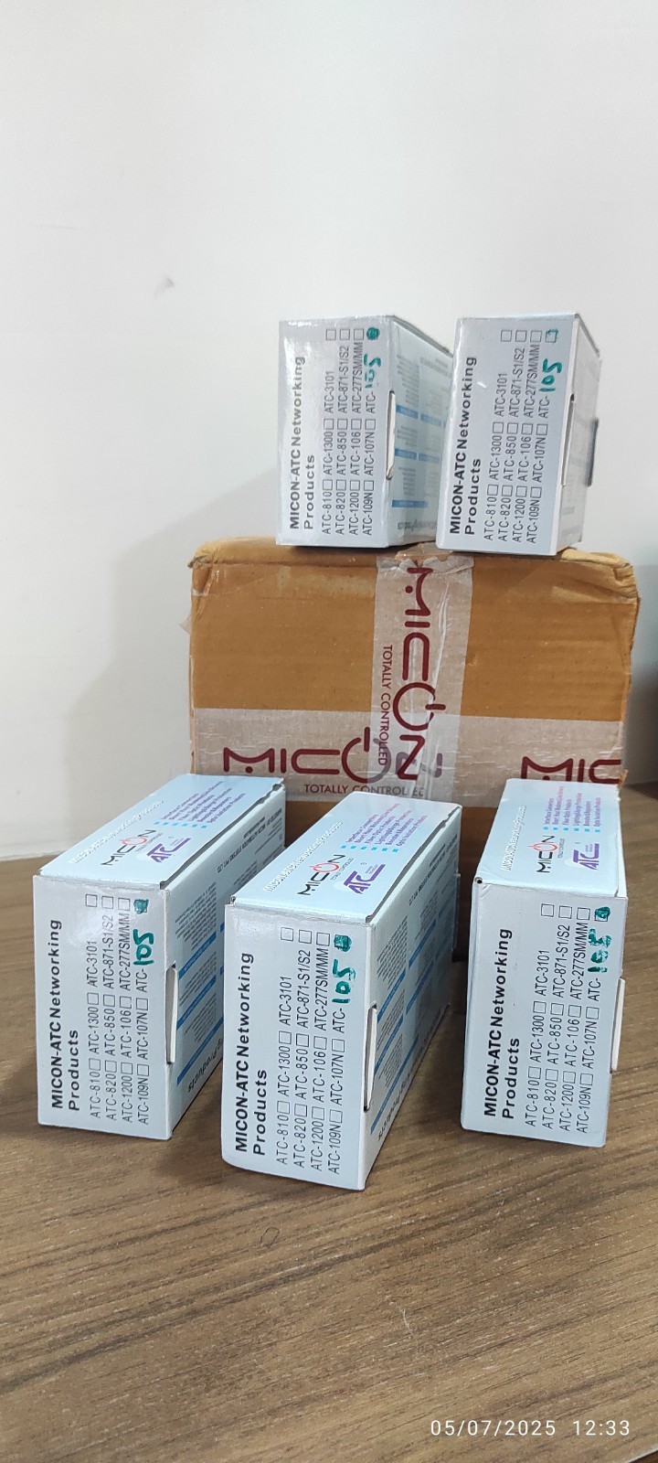 Micon ATC-105 RS 232 – RS 422 / RS 485 converter