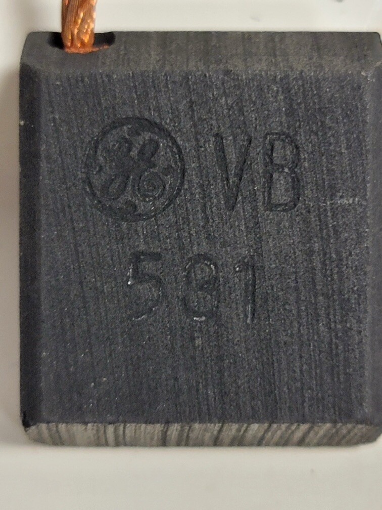 GENERAL ELECTRIC CARBON MOTOR BRUSH NIB 894A506 P01 3/8 X 1 X 1-3/16