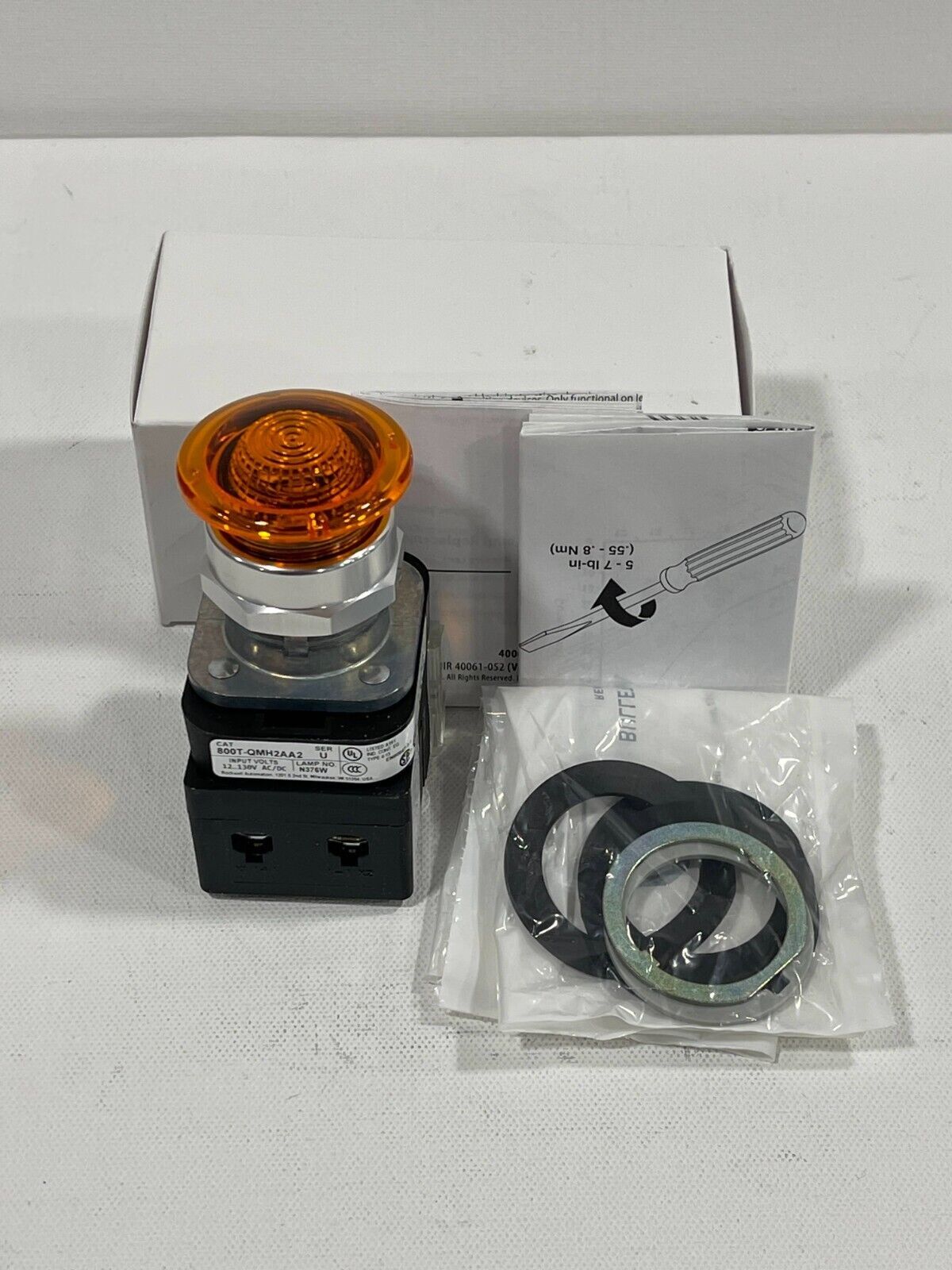 New! Allen Bradley 800T-QMH2AA2 30mm Momentary Push Button Amber LED Mushroom HD