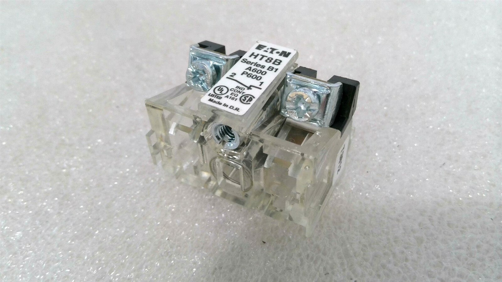 EATON HT8B N.C. CONTACT BLOCK 30.5 mm 1NC A600 P600 NEMA RATED