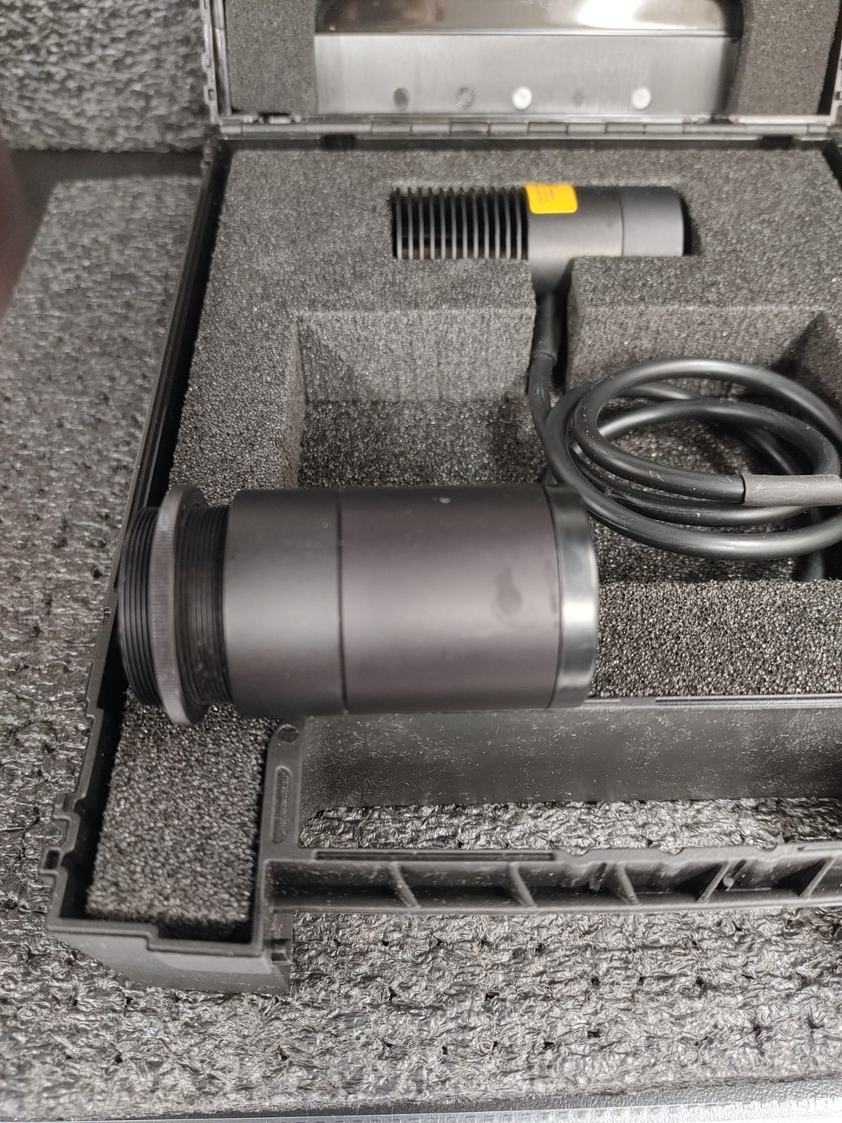 THORLABS M470L3 470 nm 650 mW 1000 mA Mounted LED w Lens Tube and Optic Filter