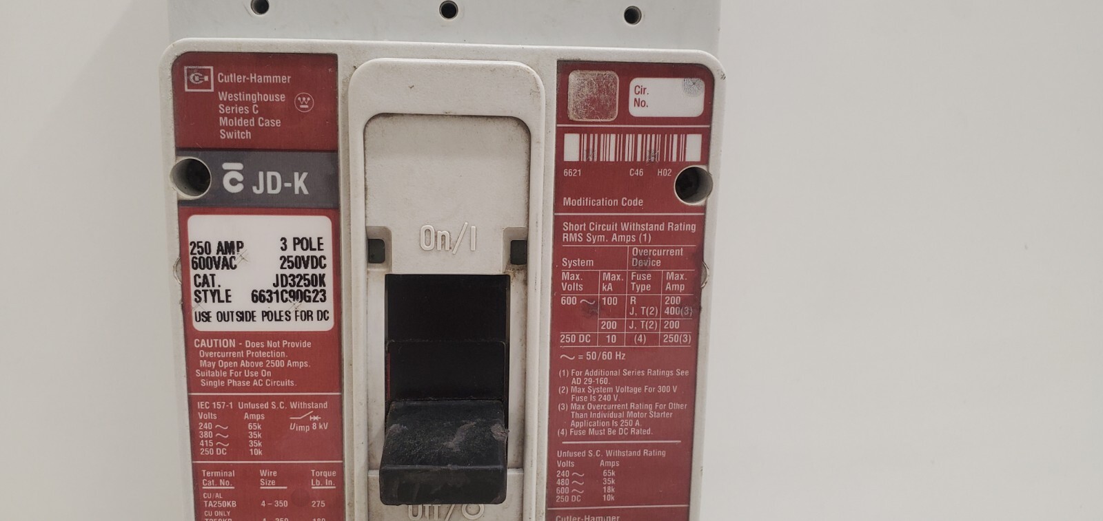 GUARANTEED! CUTLER-HAMMER 250A MOLDED CASE CIRCUIT BREAKER JD3250K