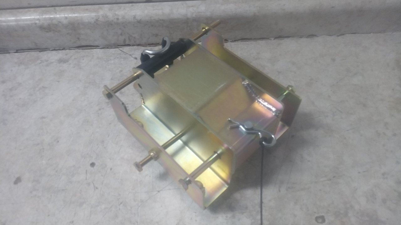 Honeywell Miller CMB/ 310 Lb Weight Capacity Cab Mount Bracket