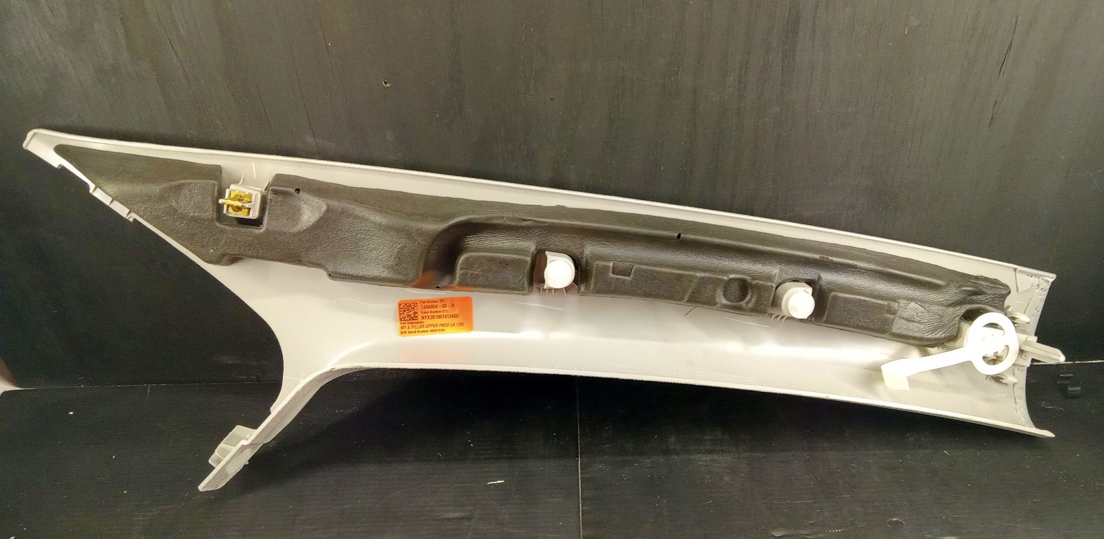 1 NEW TESLA 1494604-00-B MODEL Y A PILLAR TRIM COVER PANEL NNB ***MAKE OFFER***