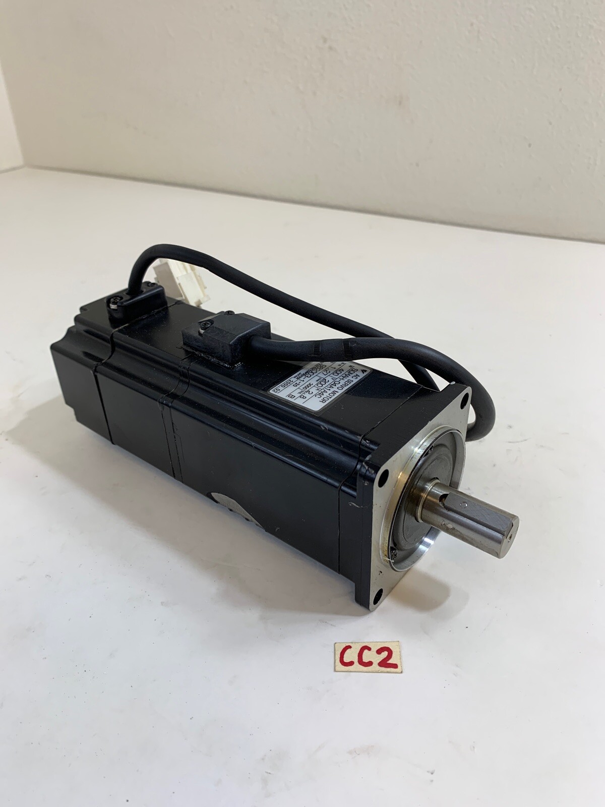 Yaskawa SGMAH-04A1A4C AC Servo Motor 200V 3000RPM *Warranty~Fast Shipping*