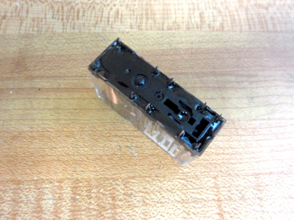 Omron G7SA-2A2B Relay G7SA-2A2B 24VDC