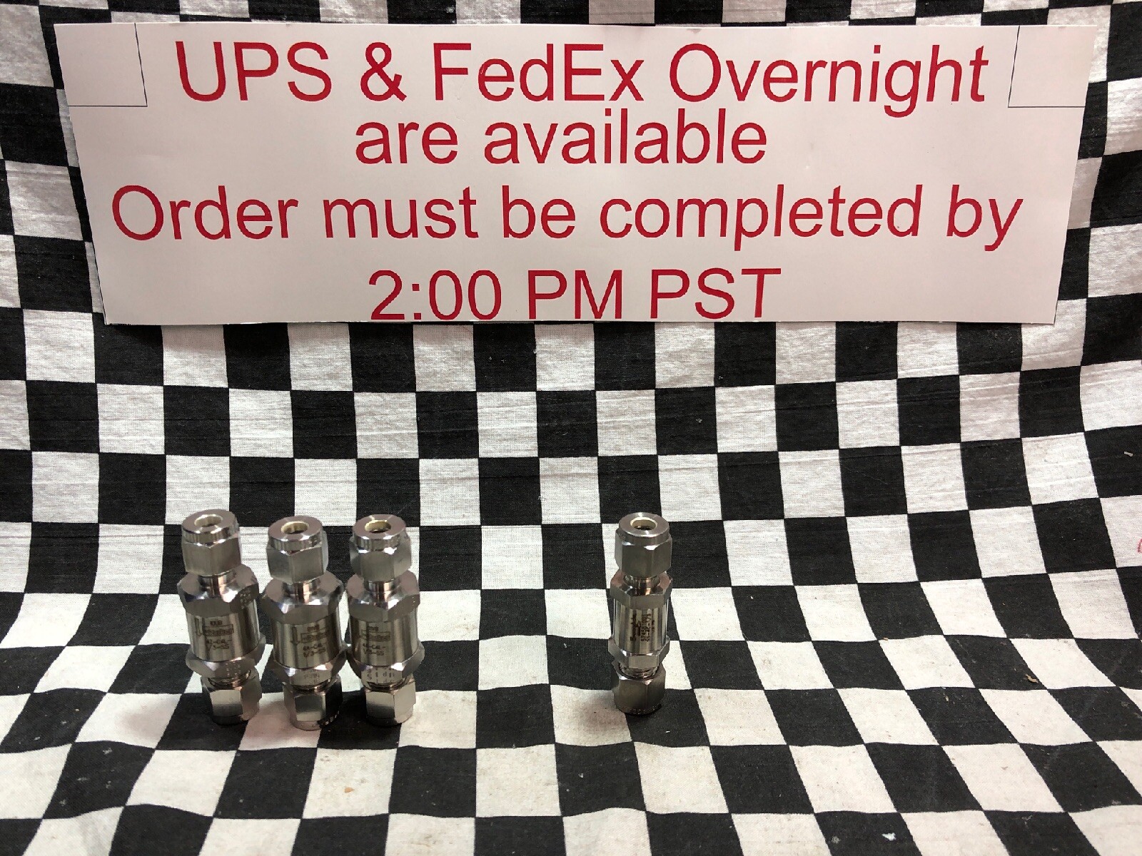 4x PARKER/Swagelok CHECK VALVE 1/4″ COMP, 4Z-C4L-1/3-SS & SS-4C-1/3 #122V5