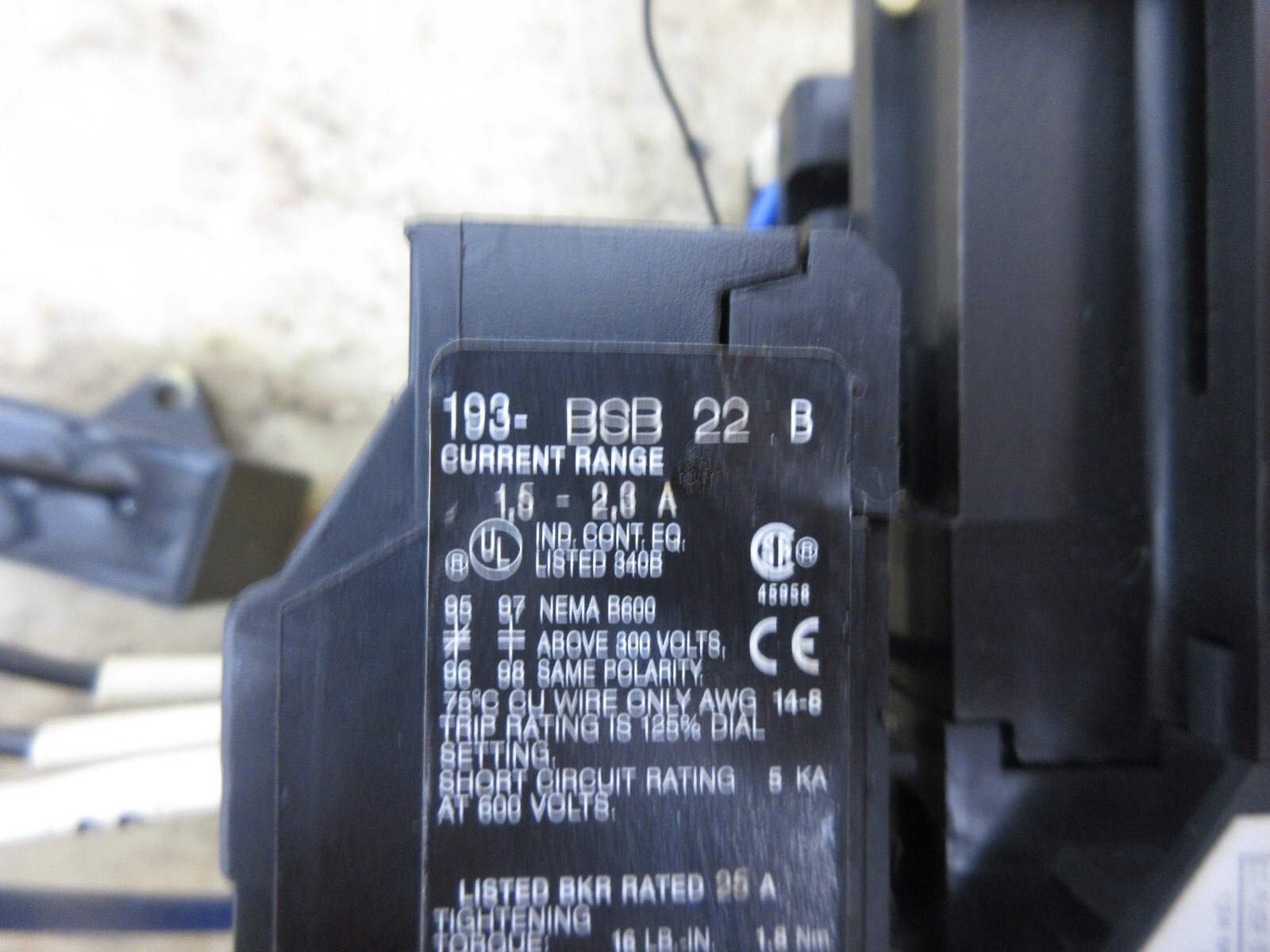 ALLEN BRADLEY CONTACTOR 100-A12NZ*3 SER.B 12A AC3 KW 690V 22A 193-BSB 22 B