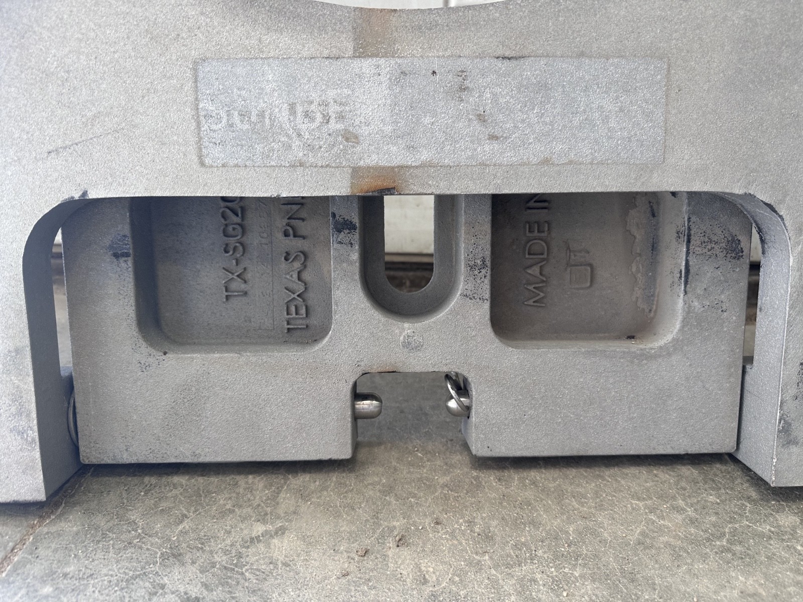 Texas Pneumatic 20″ Swing Gate TX-SG20 Industrial Oil Gas Construction