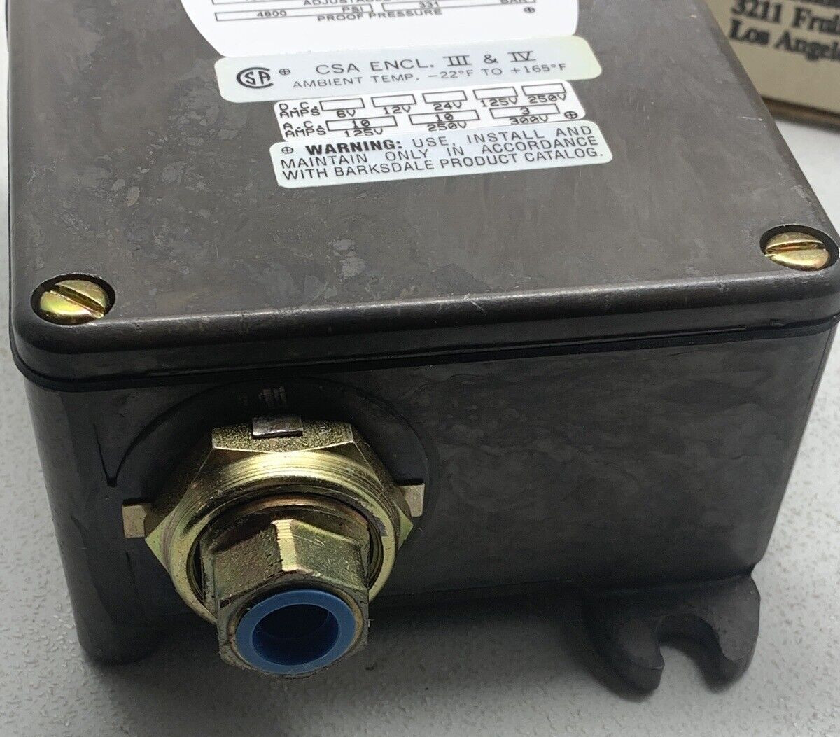 BARKSDALE B1T-H32-CS PRESSURE ACTUATED SWITCH 160-3100 PSI **NOS***