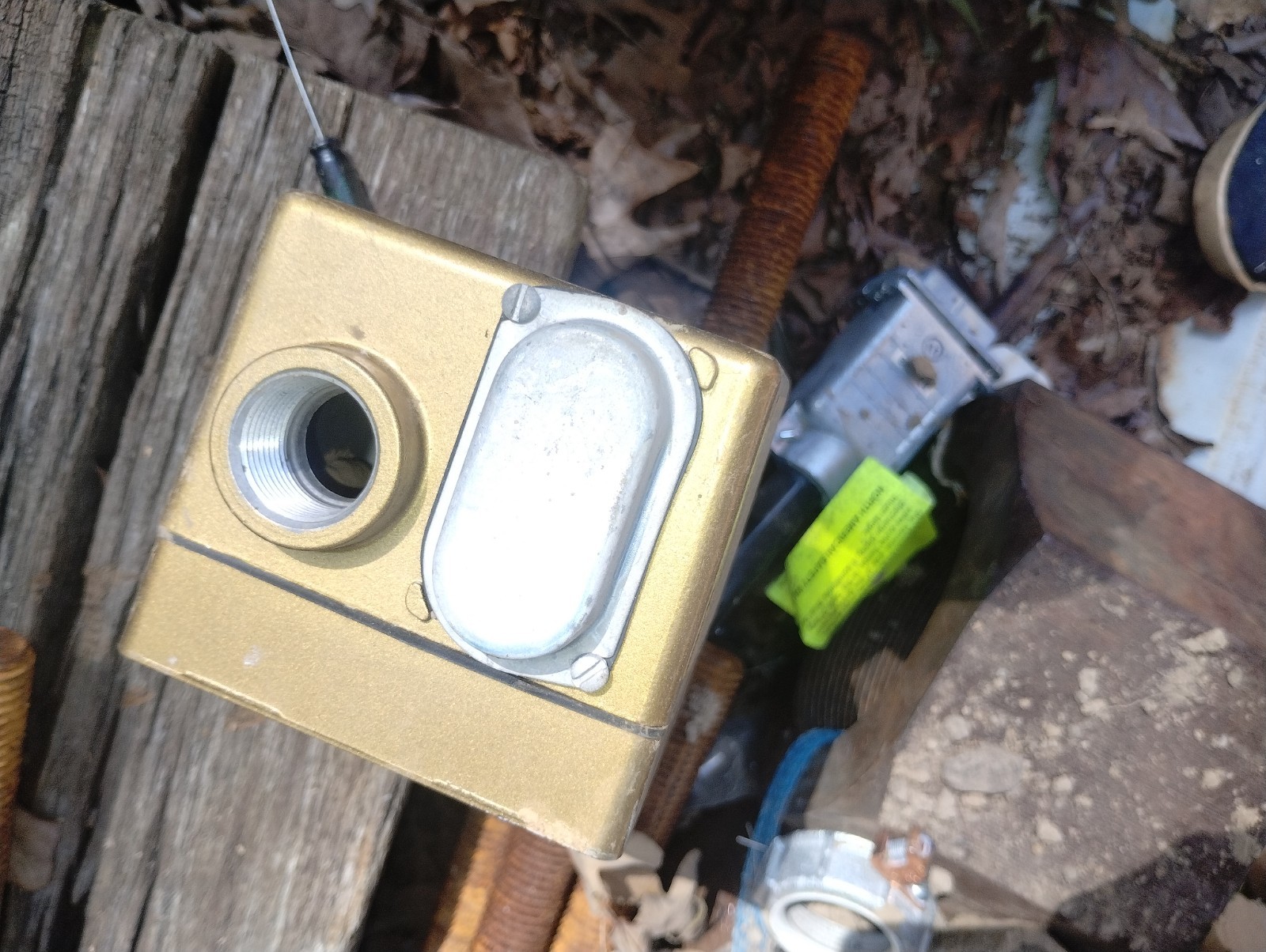 Barksdale L2H-h204 Local Mount Temperature Switch