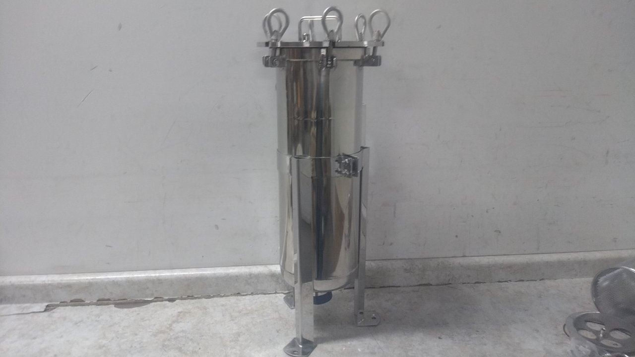 Pentair/Pentek ES12NA415-75 2 In NPT Connection 90 GPM Bag Filter Housing