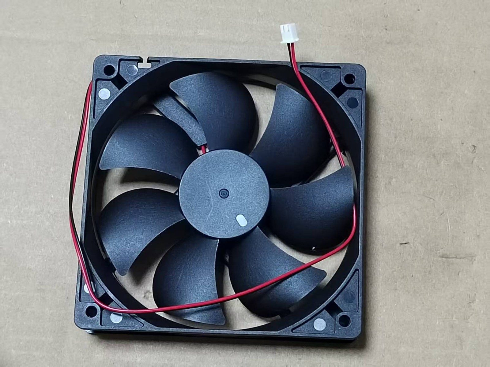 one HK FAN AS12025H12 DC12V 0.25A 2-wire cooling fan 120*120*25mm