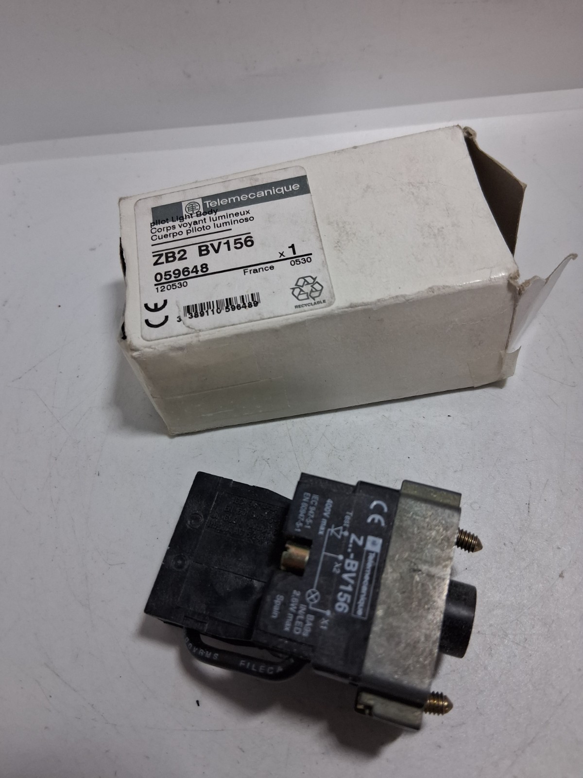 TELEMECANIQUE ZB2 BV156 REMOTE TEST PILOT LIGHT BODY FOR 22MM PUSHBUTTON NIB