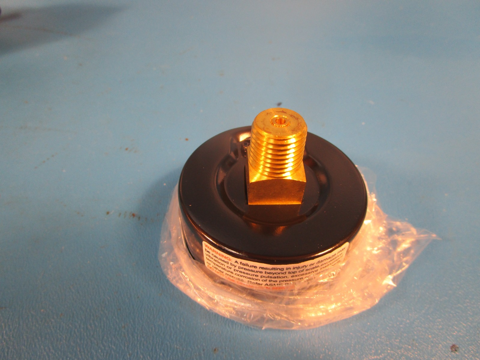 Wilkerson Filter B18-02-FKG0B, Regulator, 1/4″ NPT, 0-125 PSIG, MANUAL DRAIN