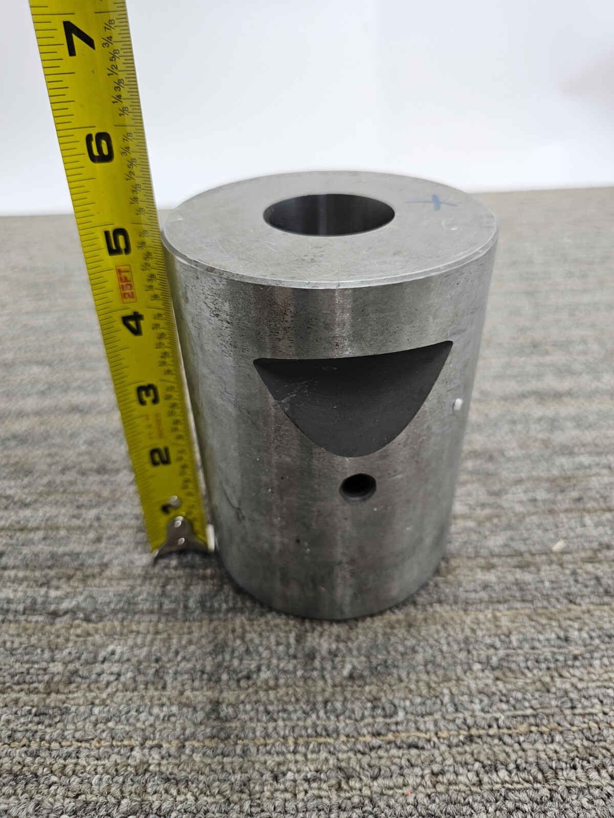 JM H89CA37501495 Die Heavy Duty Holder Die Cylindrical Shape Silver 5″ x 3-1/2″