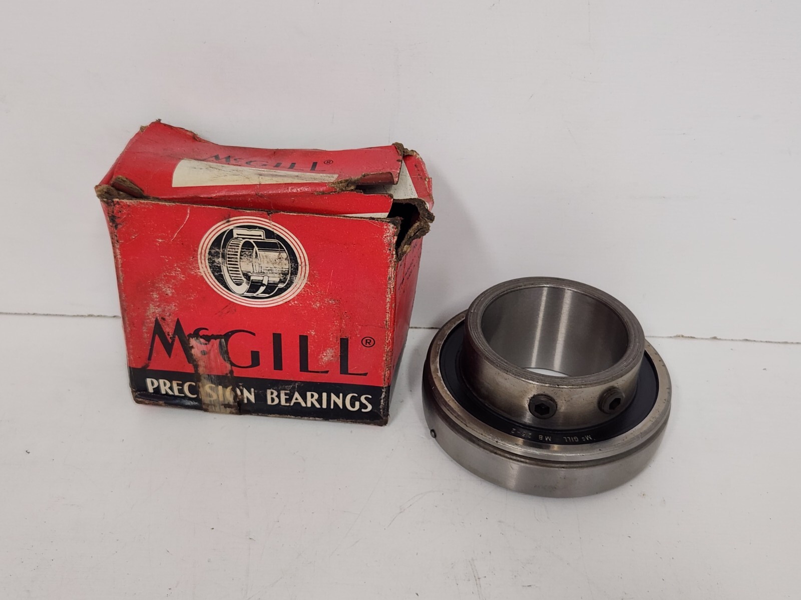 NEW OLD STOCK! MCGILL 1-15/16″ BORE BEARING MB25-1-15/16