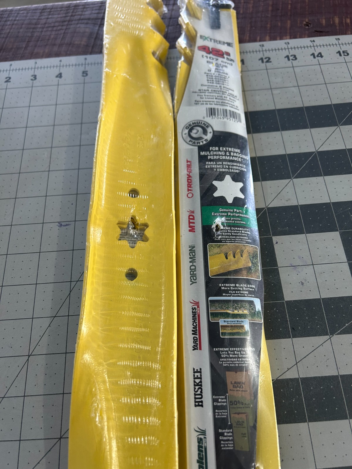 2-pack GENUINE MTD EXTREME 490-110-0137 42″ MULCHING BAGGING mower BLADE SET