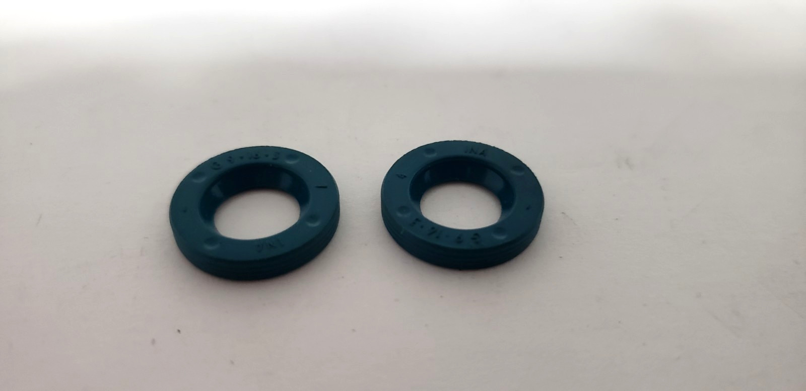 INA G9X16X3 SEALING RING, 9mm x 16mm x 3mm, NITRILE RUBBER (LOT OF 2) NNB